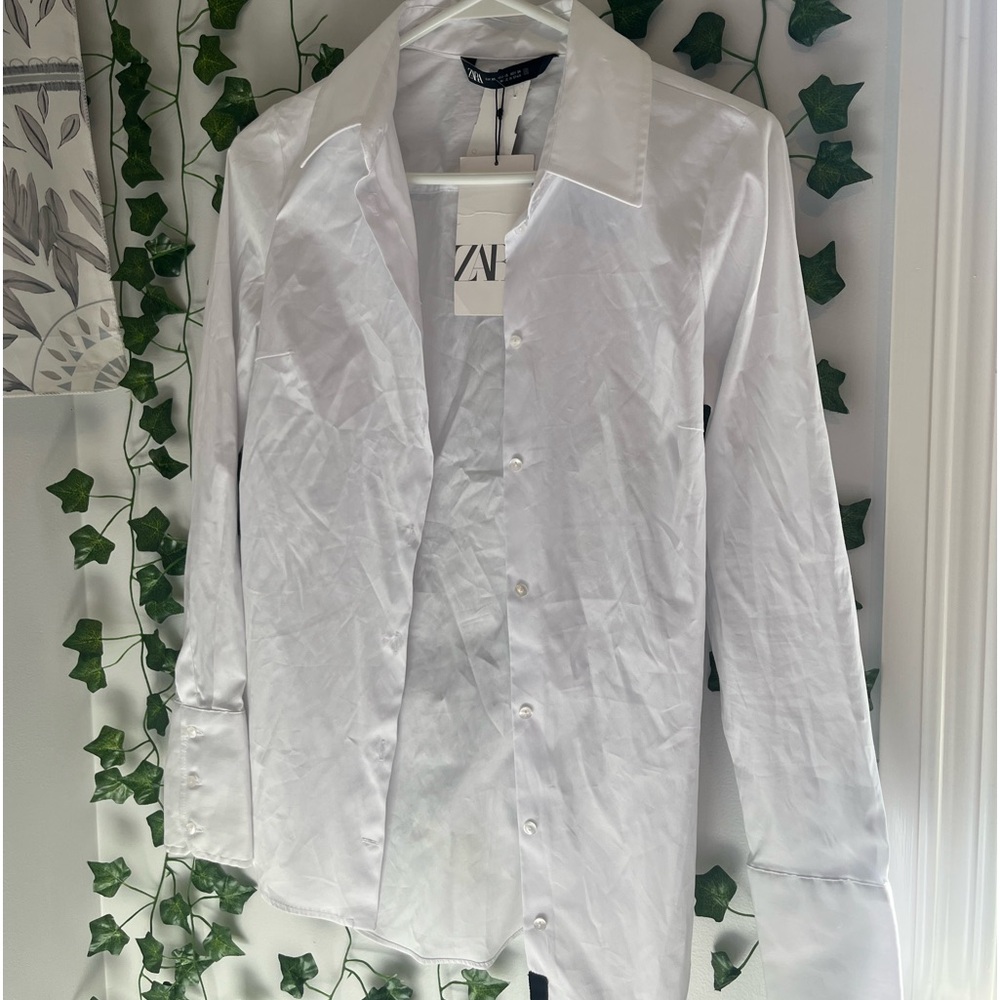Zara white button up shirt